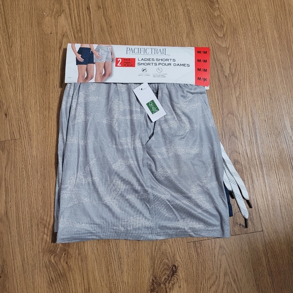 2pk athletic shorts - Picture 2 of 6